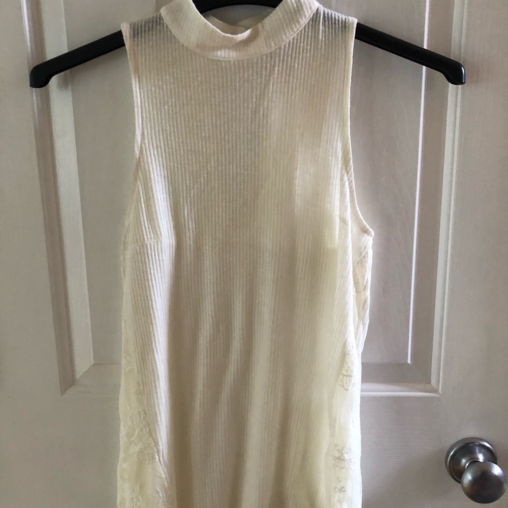 Candie’s women’s tank with lace embellishments